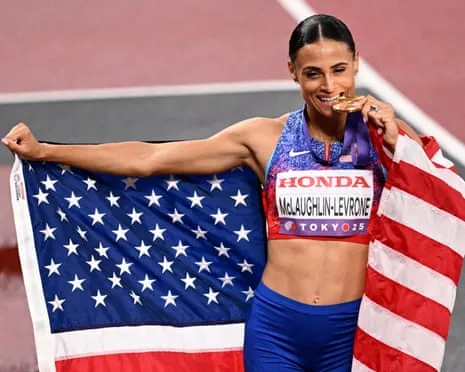 The American sprinter runs quickest female 400m in four decades to secure championship title